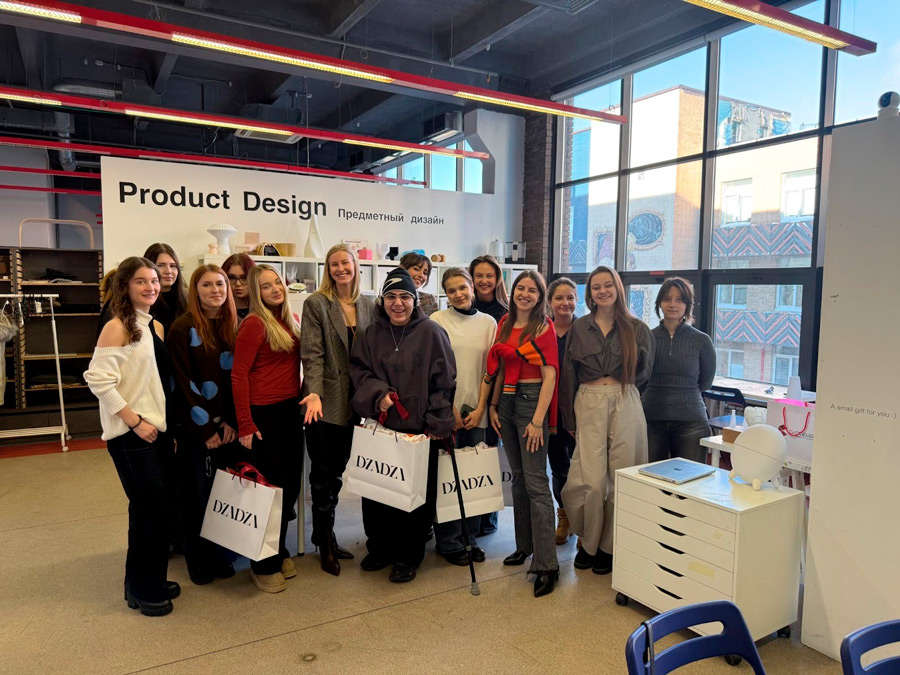 Студенты.jpg Студенты.jpg