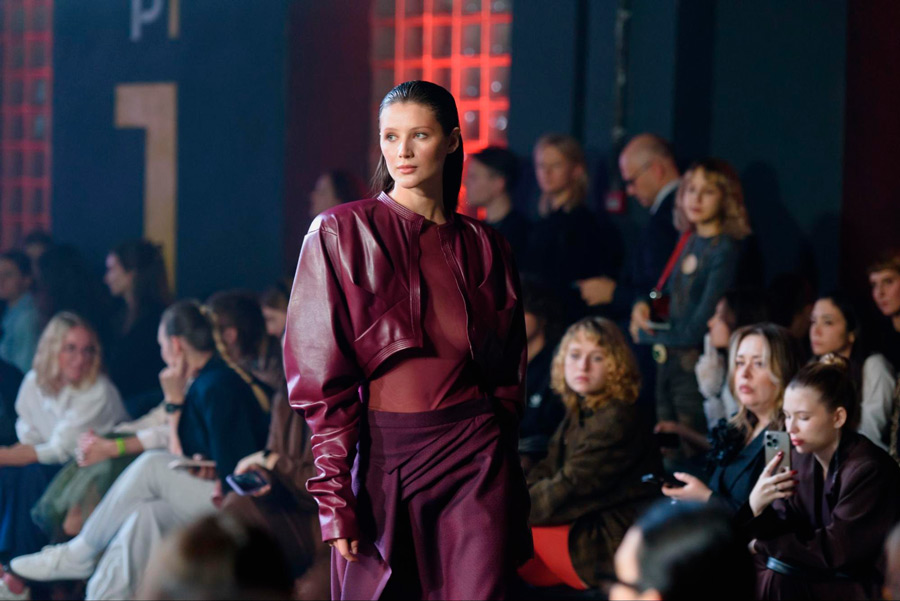 Показ-FASHION-SHOW-OFF,-2024.jpg