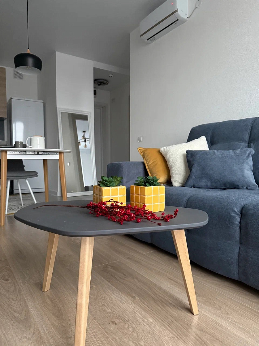 Проект «Время пить чай» с элементами стиля Сканди в ЖК «Оранж-парк» (до и после)