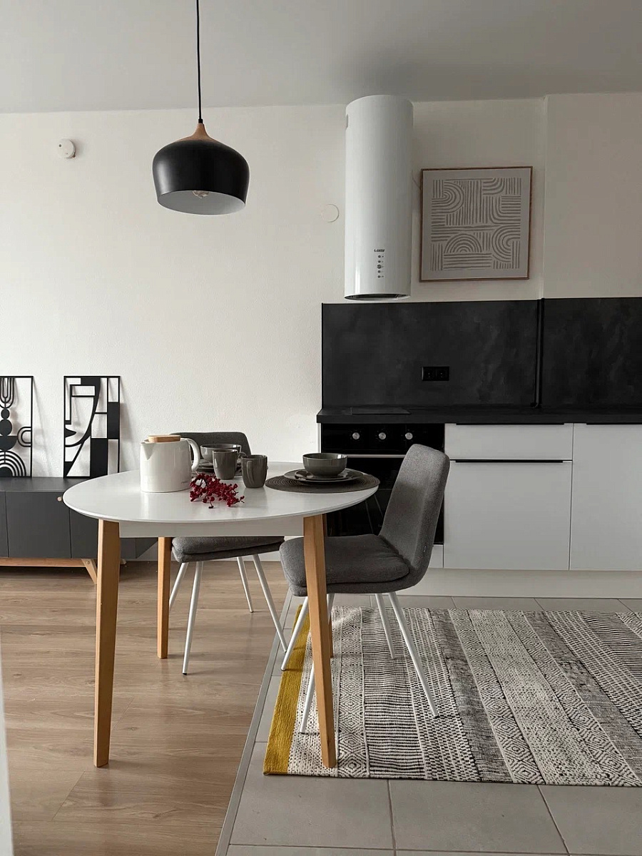 Проект «Время пить чай» с элементами стиля Сканди в ЖК «Оранж-парк» (до и после)